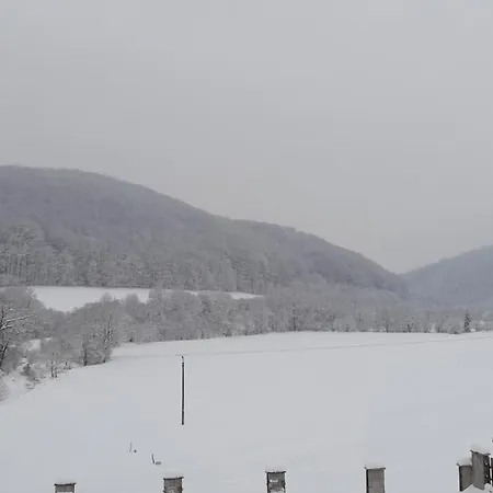 Eden House Lejlighedshotel 3*