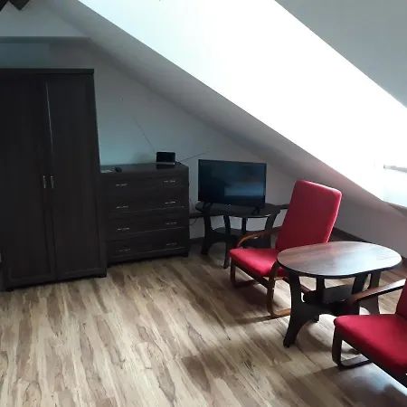 Apartmanhotel Eden House 3*