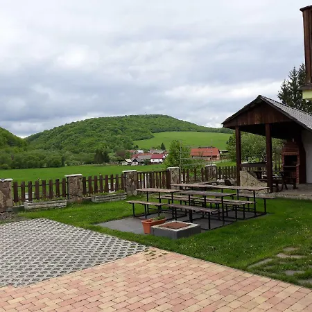 Eden House Dubova (Svidnik)