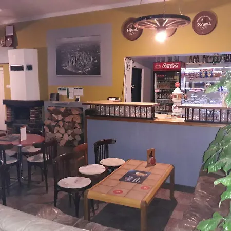 Eden House Apartmanhotel